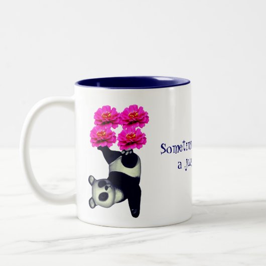 ジャグリング・アクト・パンダを生感動的きる ツートーンマグカップ (左)