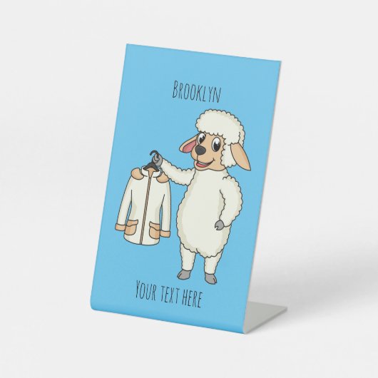 ジャケット漫画を持つ可愛い羊 台座サイン (正面)