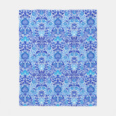 ジャコビーンフローラダマスク、コバルトブルーとホワイト フリースブランケット (正面)