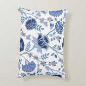 ジャコビーンフローラLgパターンブルーの上に白 アクセントクッション (裏面(縦))