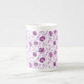 ジャコビーン花柄ピンクオンホワイト ボーンチャイナマグカップ (正面)