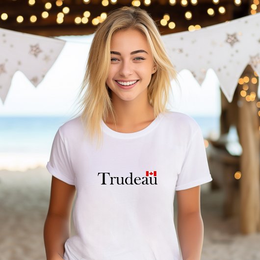 ジャスティントルドー公式カナダ国旗のライトカラー Tシャツ