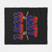 ジャストスケートスケートボードレッドブルースケートボーダー フリースブランケット (正面(横))