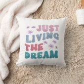 ジャストリビングザドリーム前向き引用文パステルカラー クッション (ブランケット)