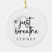 ジャスト呼吸ダンデリオン名前をカスタムする セラミックオーナメント (裏面)