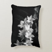 ジャスミン白黒花写真 アクセントクッション (裏面(縦))