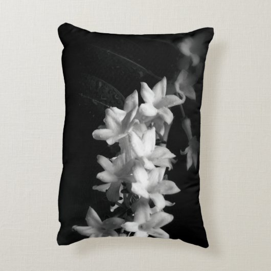 ジャスミン白黒花写真 アクセントクッション (裏面(縦))