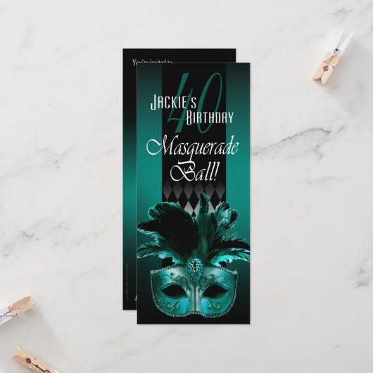 ジャッキーのイギリスのティール(緑がかった色)の黒の仮面舞踏会の第40誕生日 カード (正面/裏面インサイチュ)