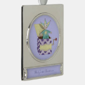 ジャックインザボックス – 伝統的おもちゃ(パステル) シルバープレートバナーオーナメント (右)