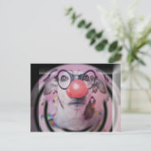 ジャックラッセルテリアハッピーバースデー熱狂するピエロ ポストカード (スタンド正面)