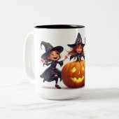 ジャック・オ・ランタンのそばで踊る魔女たち 🎃 ツートーンマグカップ (正面左)