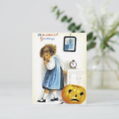 ジャック・オ・ランタンを持つ女の子 ポストカード (スタンド正面)