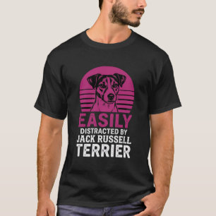 ジャック・ラッセル・テリアに気を取られやすい Tシャツ