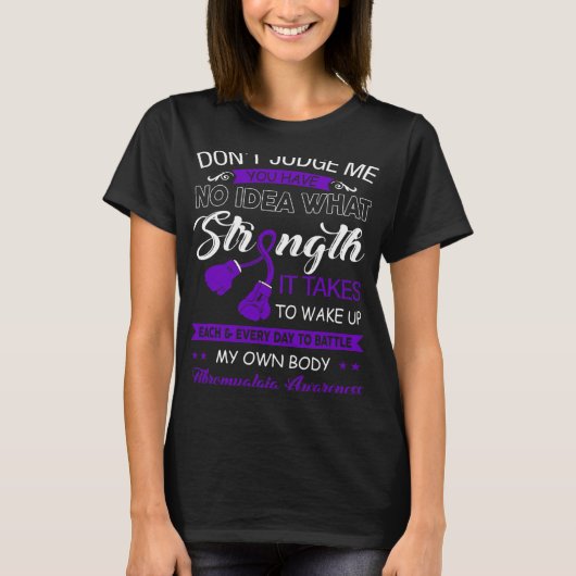 ジャッジ・ミー・ナンバー – 紫リボン線維筋痛認識度 Tシャツ (正面)