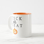 ジャッ不気味ク・オ・ランタンのハロウィーンをトリックまたは治療する ツートーンマグカップ (正面左)