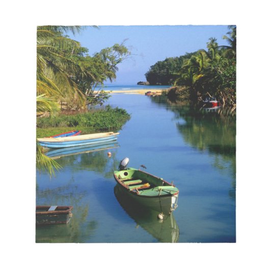 ジャマイカのオチョリオス付近の風光明媚な川 ノートパッド (正面)