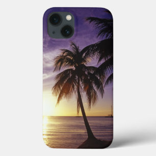 ジャマイカ、ネグリルのビーチ iPhone 13ケース