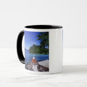 ジャマイカ，ポートアントニオ，ブルーラグーン マグカップ (正面左)