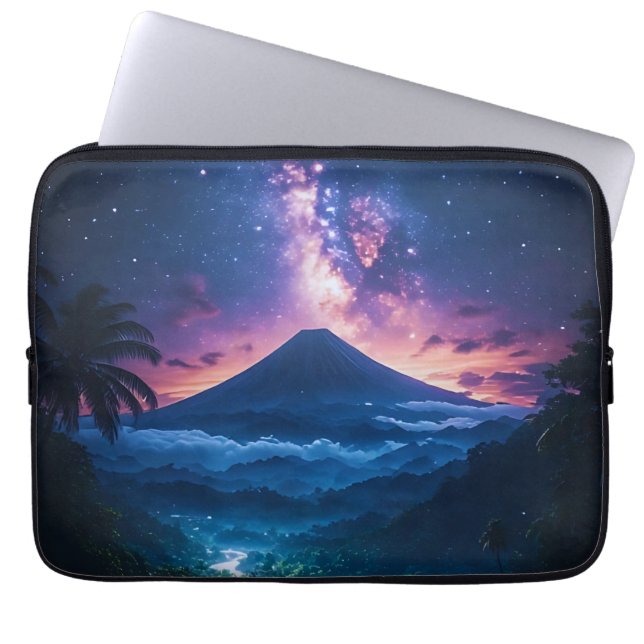 ジャワの空の王冠 ラップトップスリーブ (正面)