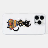 ジャワ風ブラックキャット・トラディショナルケバヤ姿 iPhoneケース (裏面横)