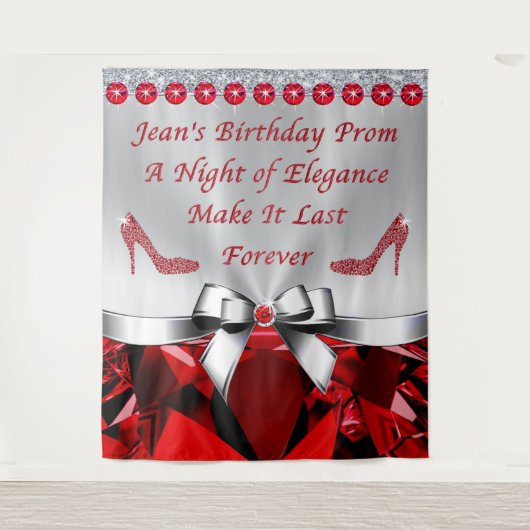 ジャンの特別注文、ルビーの誕生日バックドロップ タペストリー (正面)