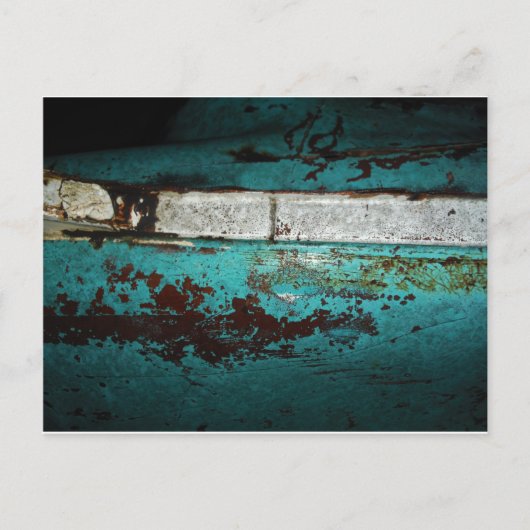 ジャンクヤードのビンテージカー 50年代のターコイズアクア ポストカード (正面)