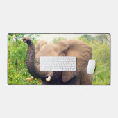 ジャングルに野生の象 デスクマット (キーボード&マウス)