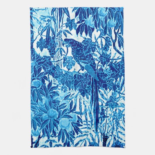 ジャングルの中のオウム、インジゴブルーとホワイト キッチンタオル (縦)