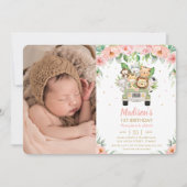 ジャングルの動物サファリカー フローラル バースデー フォト 招待状 (正面)