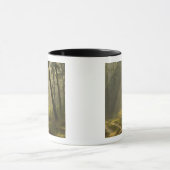 ジャングルの木々を抜ける朝の光 マグカップ (中央)