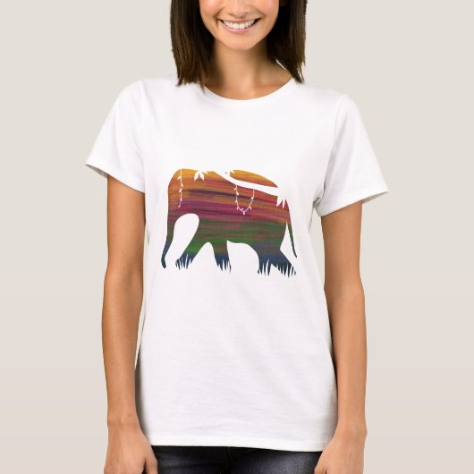 ジャングルの歩行者 Tシャツ (正面)