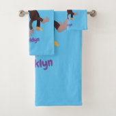 ジャングルの漫画の可愛ぶら下がったいチンパンジー バスタオルセット (インサイチュ)