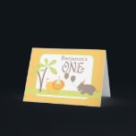 ジャングルライオンとヒッポ幸せ1歳の誕生日 カード<br><div class="desc">子供にジャングルの動物人気があるの2人が登場するハッピーファースト・バースデーを望む可愛い誕生日カード。パーティー帽をかぶったライオンとカバが風船に乗っている。表側の名前とカード内の文字は可能でカスタマイズある。このもしデザインは他の大事な行事に向けて連絡お願いし、お願いCelebrationBazaarストアを通して喜んで救済す。</div>