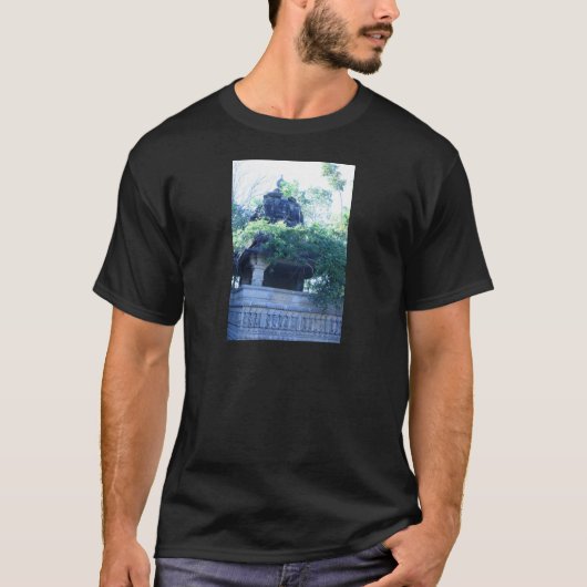 ジャングル建物 Tシャツ (正面)