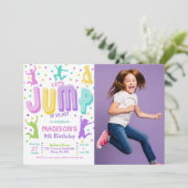 ジャンプトランポリンパーク写真誕生日パーティー 招待状 (スタンド正面)