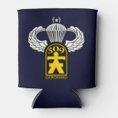 ジャンプ翼を持つ第509空挺部隊 缶クーラー (正面)