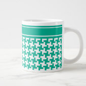 ジャンボサイズのマグカップ、エメラルドグリーンのドッグツースのチェック ジャンボコーヒーマグカップ (右)