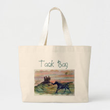 ジャンボ馬のライダーの鋲バッグ