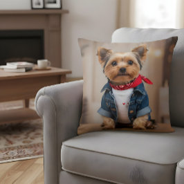 ジャン・ジャケットを着た可愛い犬 クッション