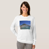 ジャージー島ゴーリーにあるモン・オルゲイユ城と港 Tシャツ (正面フル)