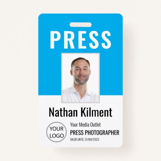 ジャーナリストのプレスパス写真名ロゴIDスカイブルー バッジ (正面)