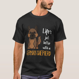 ジャーマンシェパードと一緒ならきっと毎日がもっと素敵に Tシャツ