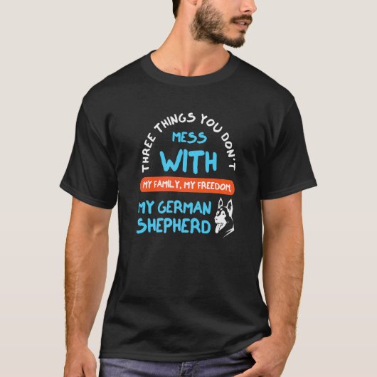 ジャーマンシェパードと散らかさない3つ Tシャツ (正面)