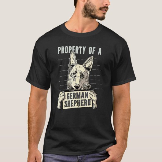 ジャーマンシェパードの飼い主のためのドイツ牧羊犬の所有物 Tシャツ (正面)