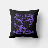 ジャーマンシェパードを愛するただの女の子 クッション (裏面)