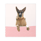 ジャーマンシェパードドッグピンク水玉模様 ノートパッド (正面)