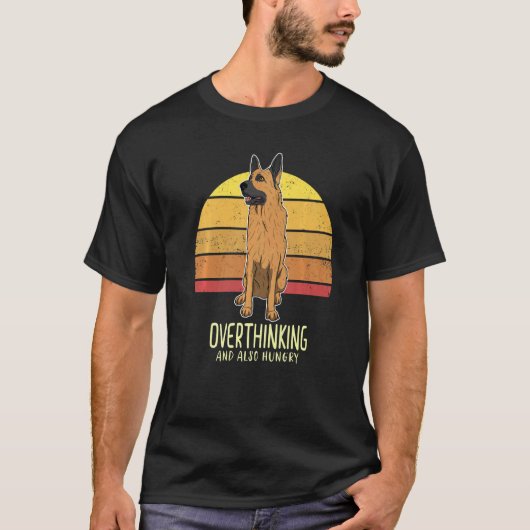 ジャーマンシェパードドッグ Gsd 日没 62 Tシャツ (正面)