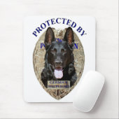 ジャーマン・シェパードによって保護される マウスパッド (マウス)
