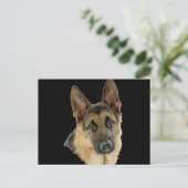 ジャーマン・シェパードによって愛される及び保護されて ポストカード (スタンド正面)