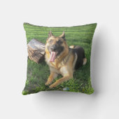 ジャーマン・シェパードの枕 クッション (裏面)